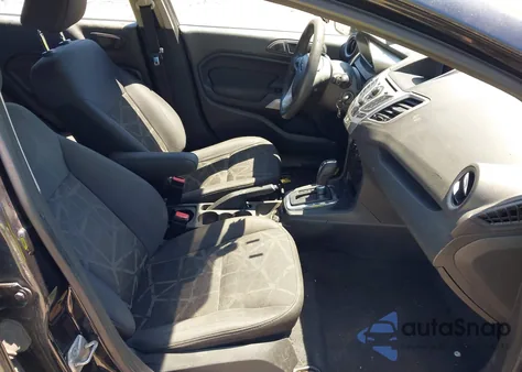 2013 Ford Fiesta Se z USA, uszkodzony, nr VIN 3FADP4EJ1DM186839